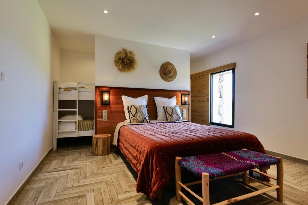 Domaine Pozzo Di Mastri Hotel & Spa ฟิการี ภายนอก รูปภาพ