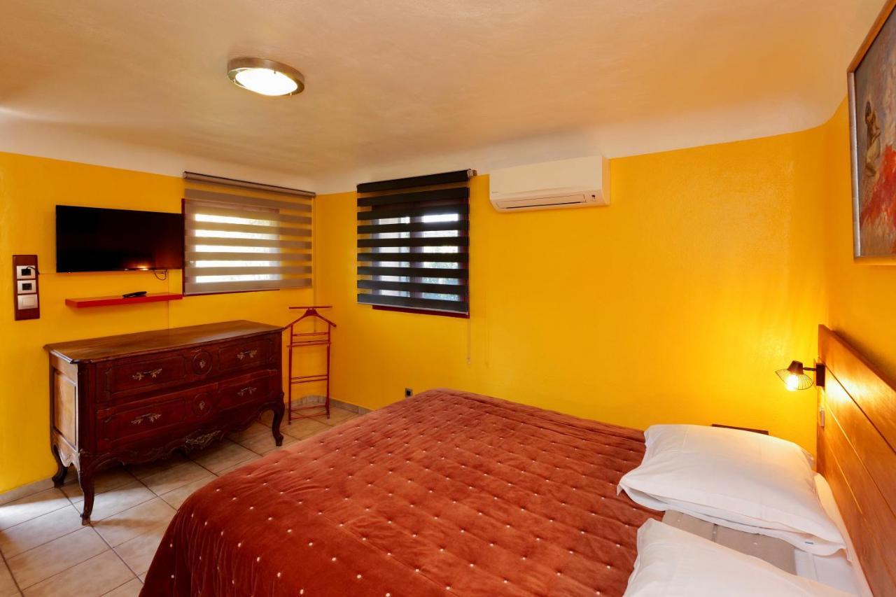 Domaine Pozzo Di Mastri Hotel & Spa ฟิการี ภายนอก รูปภาพ