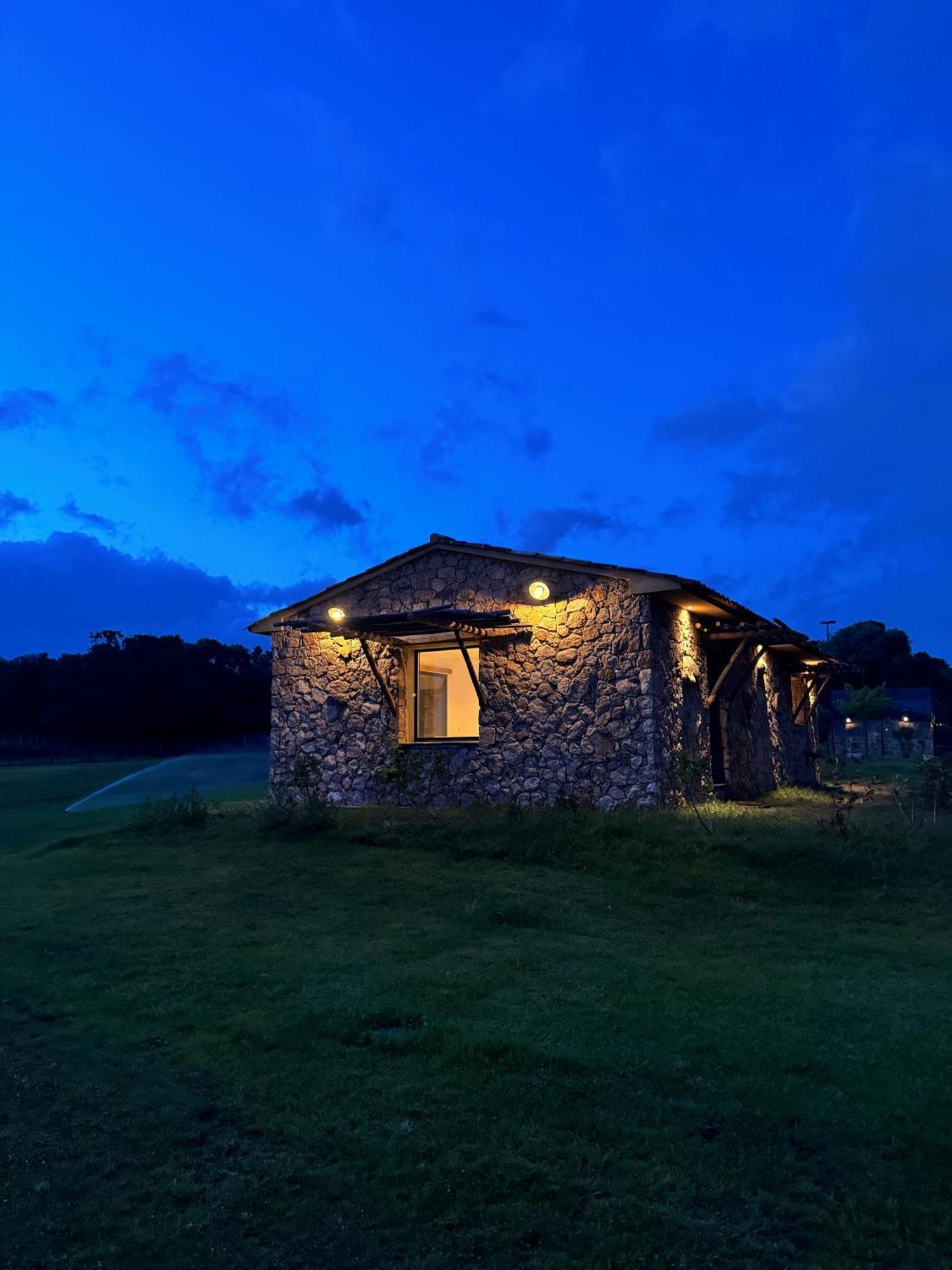 Domaine Pozzo Di Mastri Hotel & Spa ฟิการี ภายนอก รูปภาพ